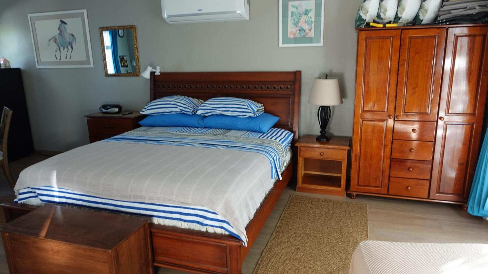 Point Village Studio Negril Bagian luar foto