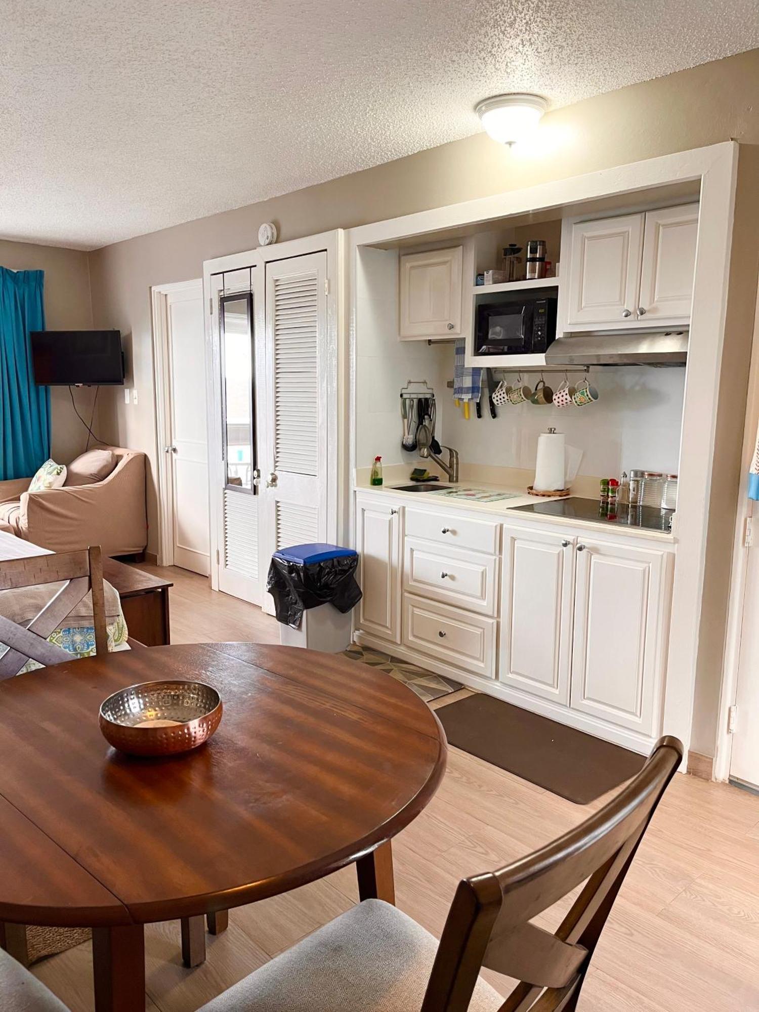 Point Village Studio Negril Bagian luar foto