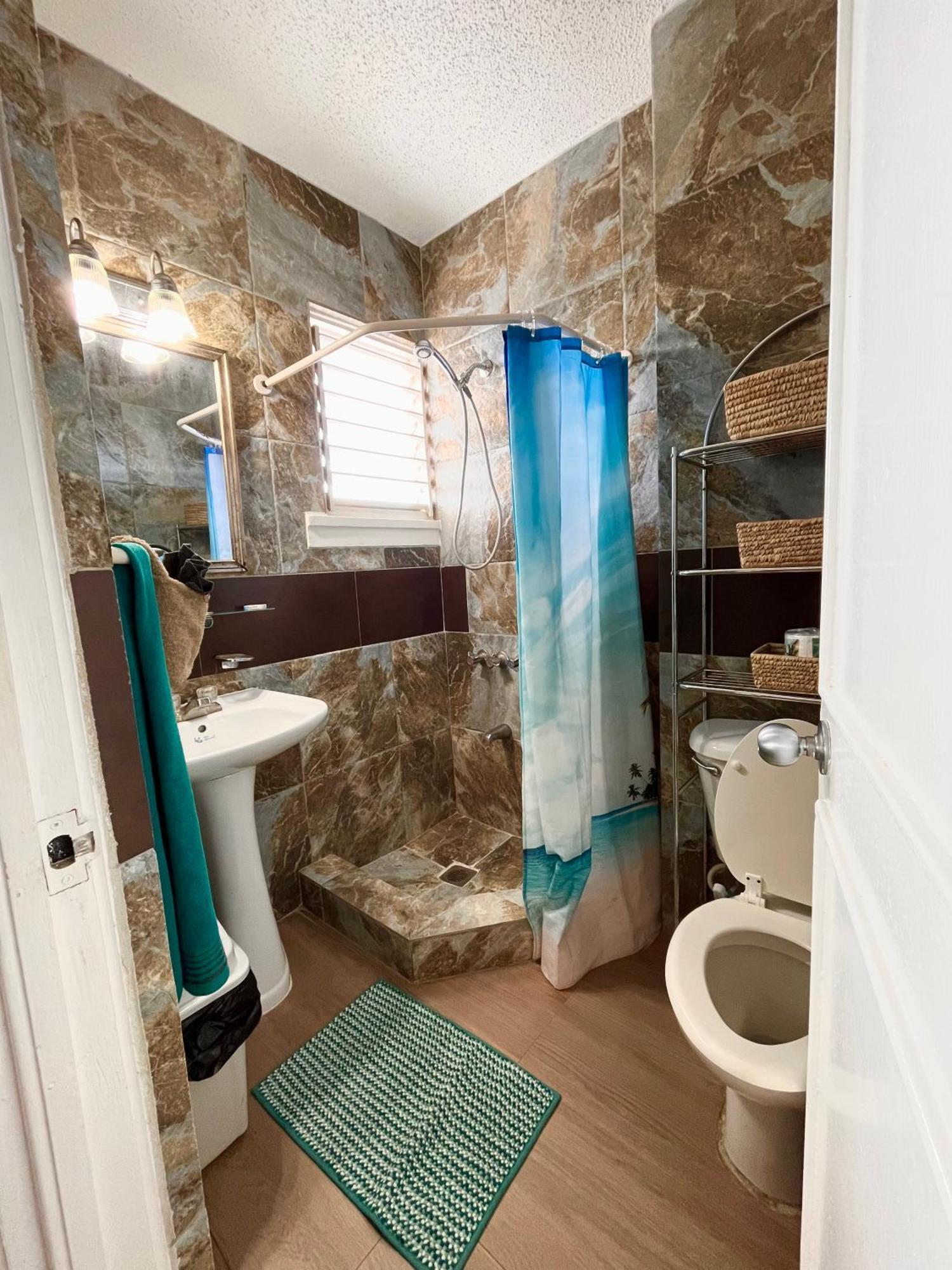 Point Village Studio Negril Bagian luar foto