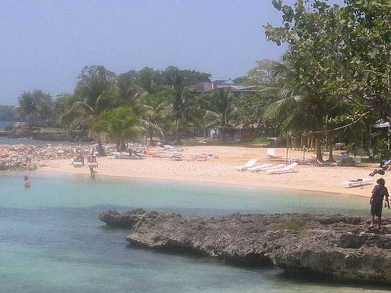 Point Village Studio Negril Bagian luar foto